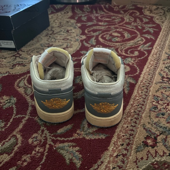 Jordan One Low Vintage UNC - Picture 2 of 8